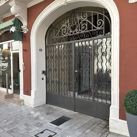 Signature - Hyper Centre - Clim - Wifi 아파트 닥스